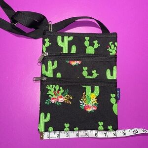 NGIL Canvas Small Hipster Crossbody Bag